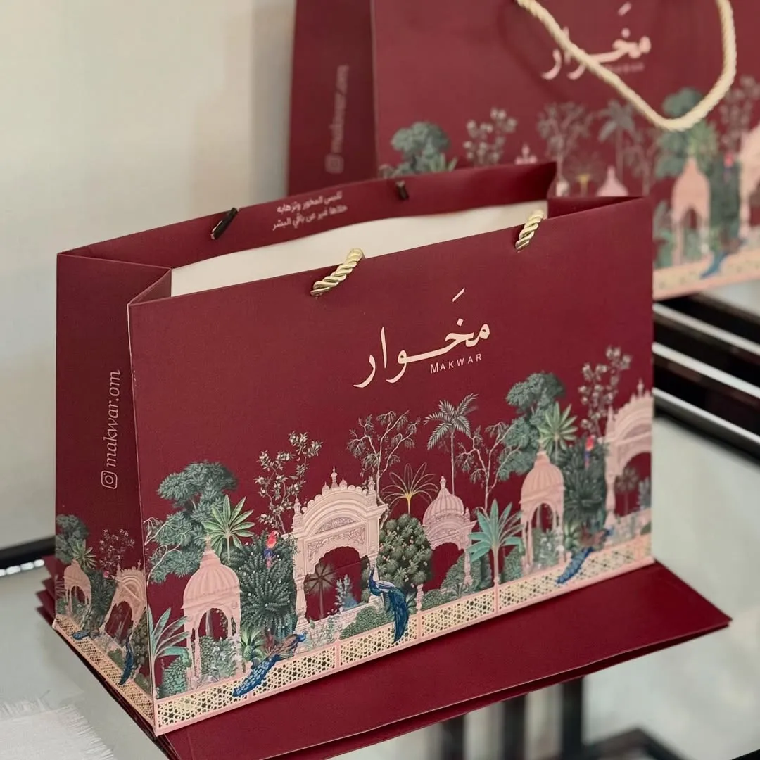 مرجع بصري في التصميم والإبداع على لمحة