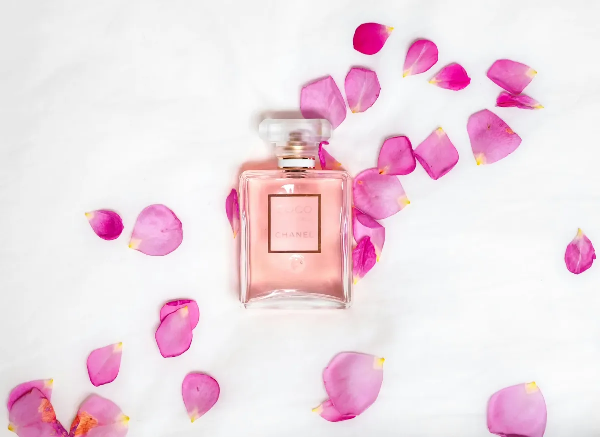 مرجع بصري في العطور ومنتجات العناية، منتجات على لمحة